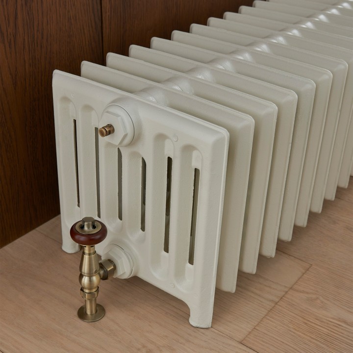 Broadway 7 Column Cast Iron Radiator - Insitu