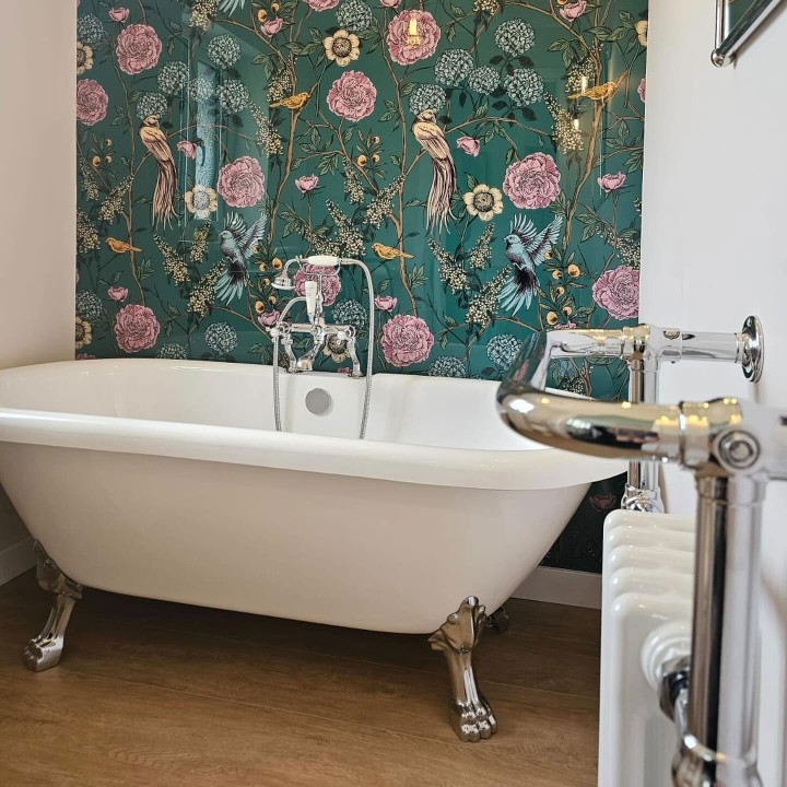 Vintage Birds Acrylic - Showerwall Panel