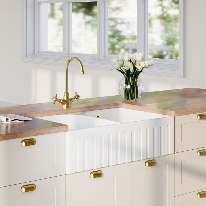 Fluted Fireclay Butler Sink Flush Weir 795mm(w) x 500mm(d) x 220mm(h)