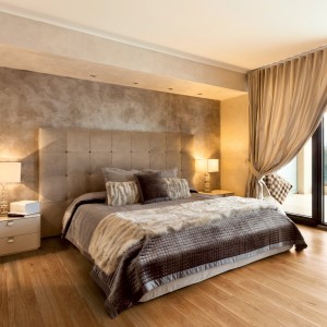 Luvanto Harvest Oak - Click Plus Wood Luxury Vinyl Flooring - 180mm x 1220mm
