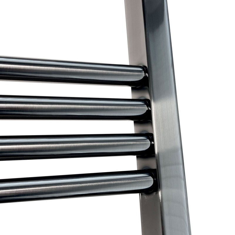 500mm (w) x 1000mm (h) Straight Gunmetal Towel Rail - closeup