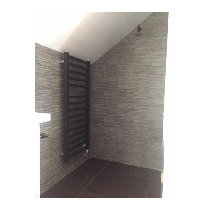 500mm x 1165mm Single Heat Denbigh Black Towel Rail