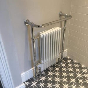 673mm (w) x 963mm (h) "Old Colwyn" Chrome & White Traditional Floor Standing Towel Rail Radiator