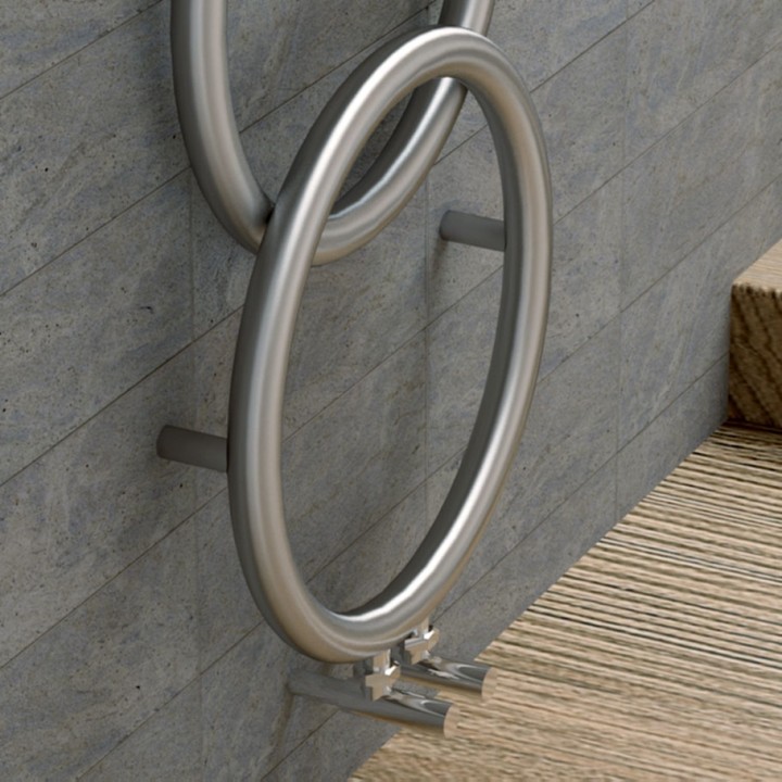 Carisa "Halo" Brushed OR Polished Stainless Steel Designer Towel Rail Radiator (2 Sizes) - Close up