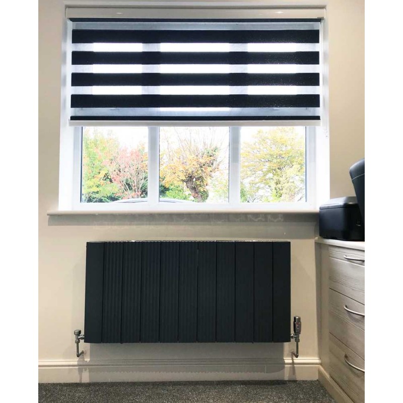 1030mm (w) x 500mm (h) "Cariad" Double Panel Anthracite Horizontal Aluminium Radiator (22 Extrusions)