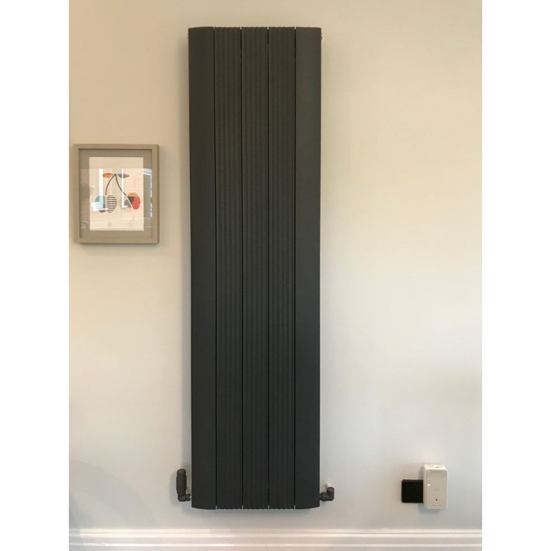 470mm (w) x 1800mm (h) "Cariad" Single Panel Anthracite Vertical Aluminium Radiator (5 Extrusions)