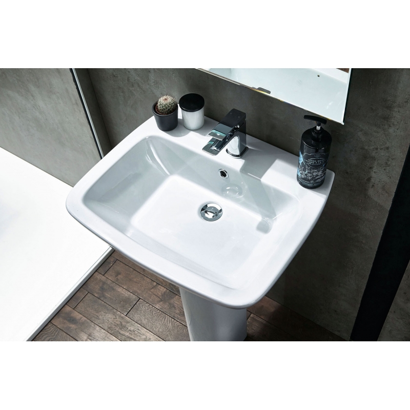 "Piccolo" 570mm(W) Basin & Pedestal - Insitu