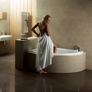 "Orlah" Luxury Corner Bath & Panel - 1500mm (L) x 1040mm (W) Left or Right Hand Option
