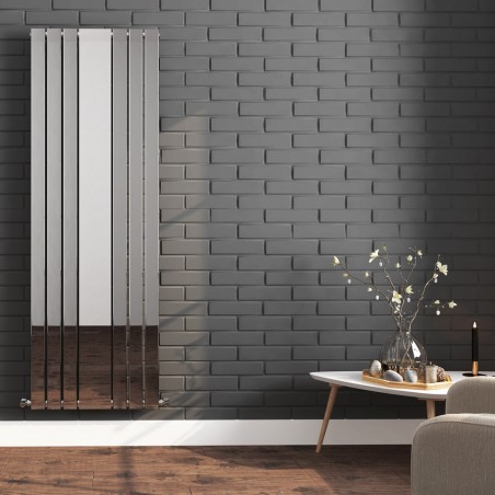 Corwen Chrome Flat Panel Vertical Mirror Radiator - closeup