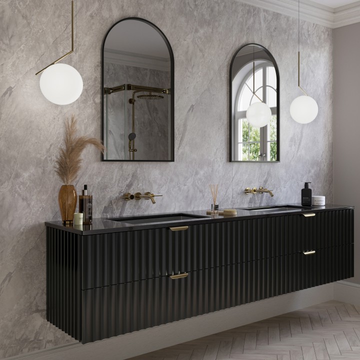 Tacoma Marble - Showerwall Panels - Insitu
