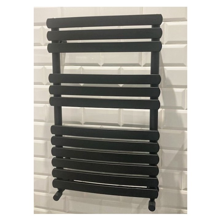 500mm (w) x 800mm (h) Castell Chrome Oval Tube Towel Rail