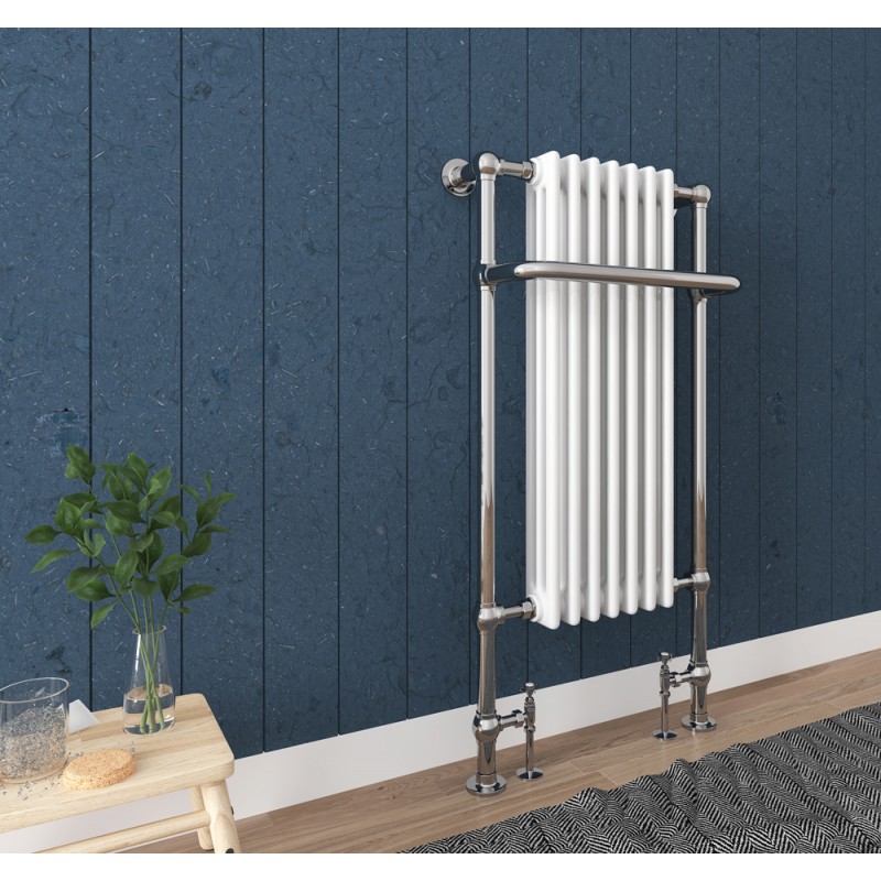 550mm x 1130mm Abbey Traditional Towel Rail - close up