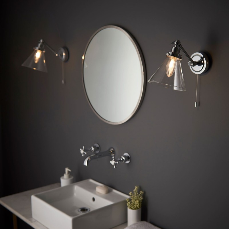 Leo Wall Light - Chrome