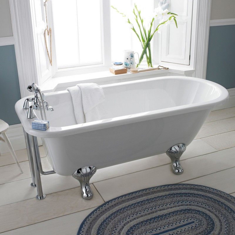 Barnsbury Freestanding Traditional Bath - 1700mm (L) x 750mm (W) x 650mm (D) - Corbel Leg Set - Insitu