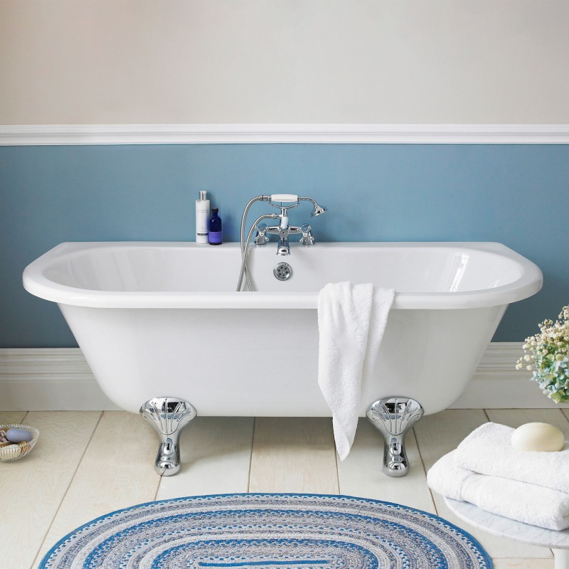 Brockley Freestanding Traditional Bath - 1700mm (L) x 745mm (W) x 650mm (D) - Corbel Leg Set - Insitu