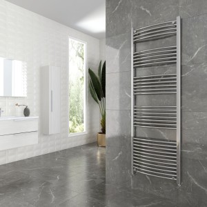 600mm (w)  x 1800mm (h) Curved Chrome Towel Rail