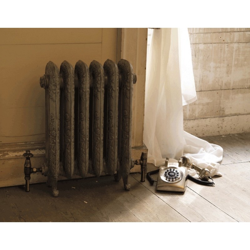 The "Albion" 2 Column 590mm (H) Traditional Victorian Cast Iron Radiator - Antiqued Green