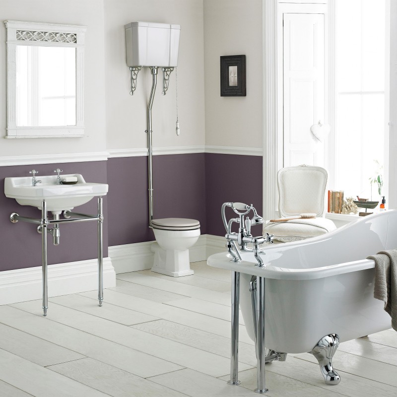 Richmond 465mm (w) x 2140mm (h) High Level Traditional Toilet Inc Flush Pipe Kit & Cistern (Seat Not Included) - Insitu