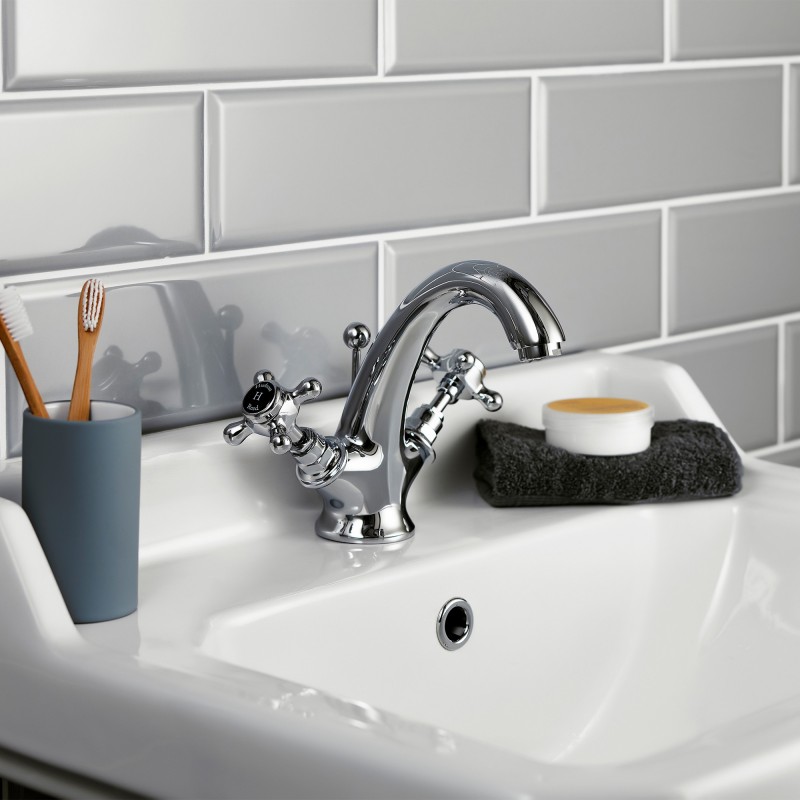 Topaz Black Mono Basin Mixer - Insitu