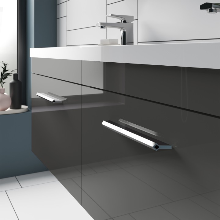 Chrome Profile Handle - 176mm (w) x 14mm (h) x 30mm (d) - Insitu
